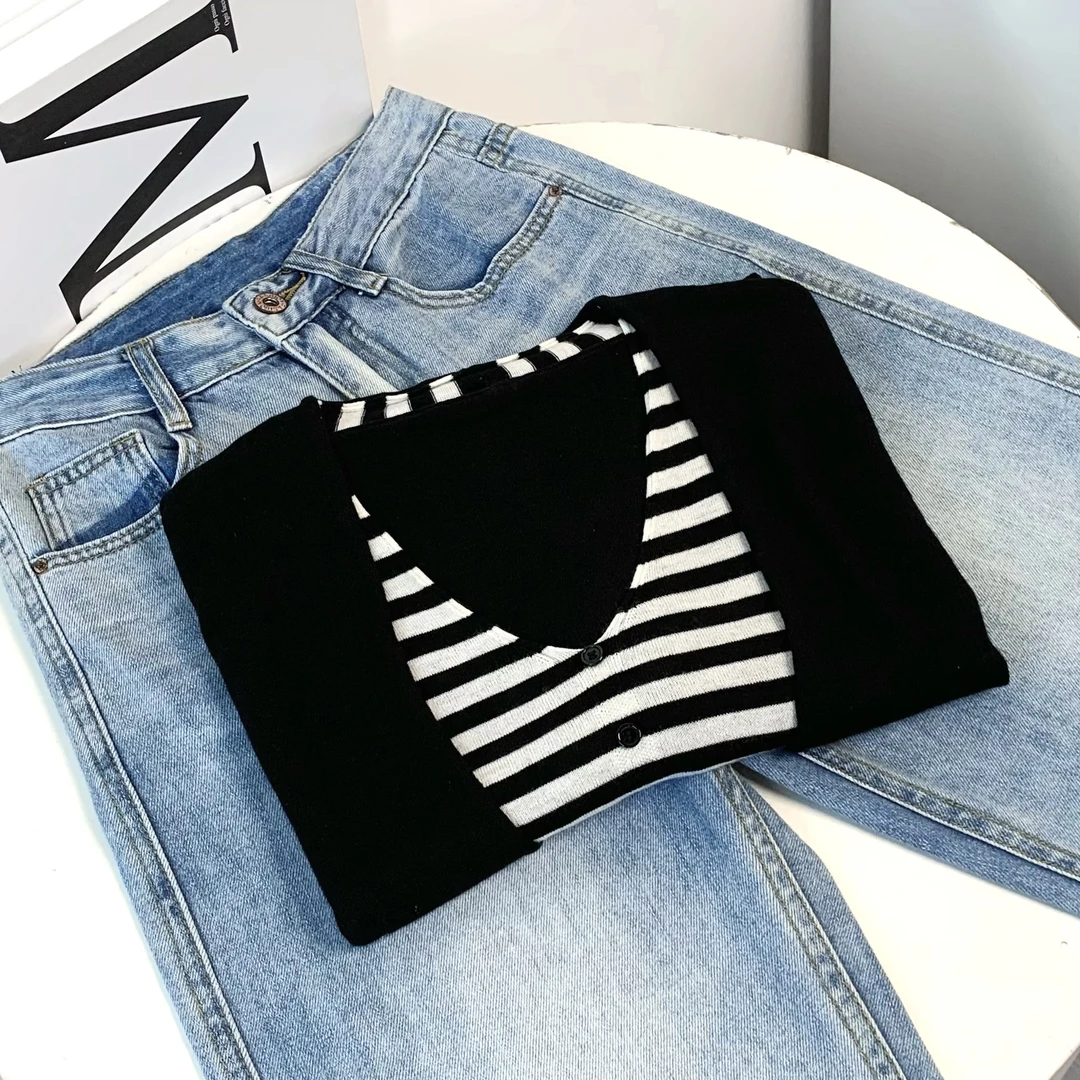 清-汤圆吖假两件时尚条纹韩版女士毛衣242138