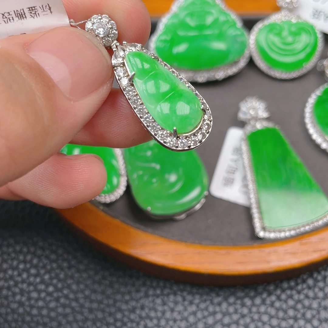 【闪购商品】翡翠吊坠(不含链)银S925镶嵌