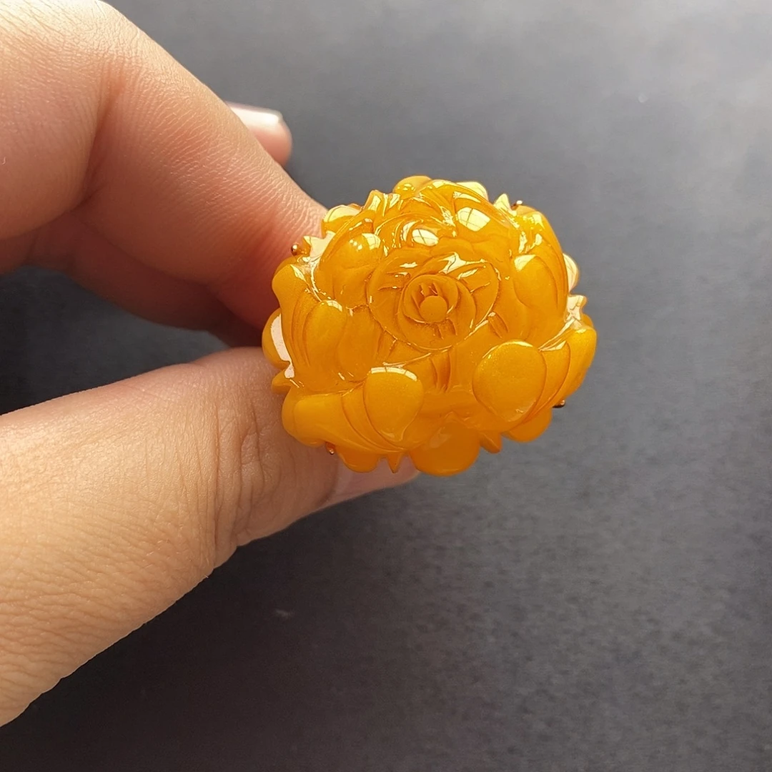 琥珀未镶嵌裸石戒指
