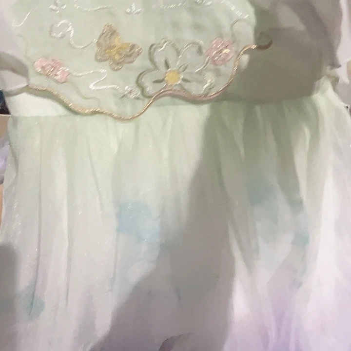 吧啦家汉服裙110码。