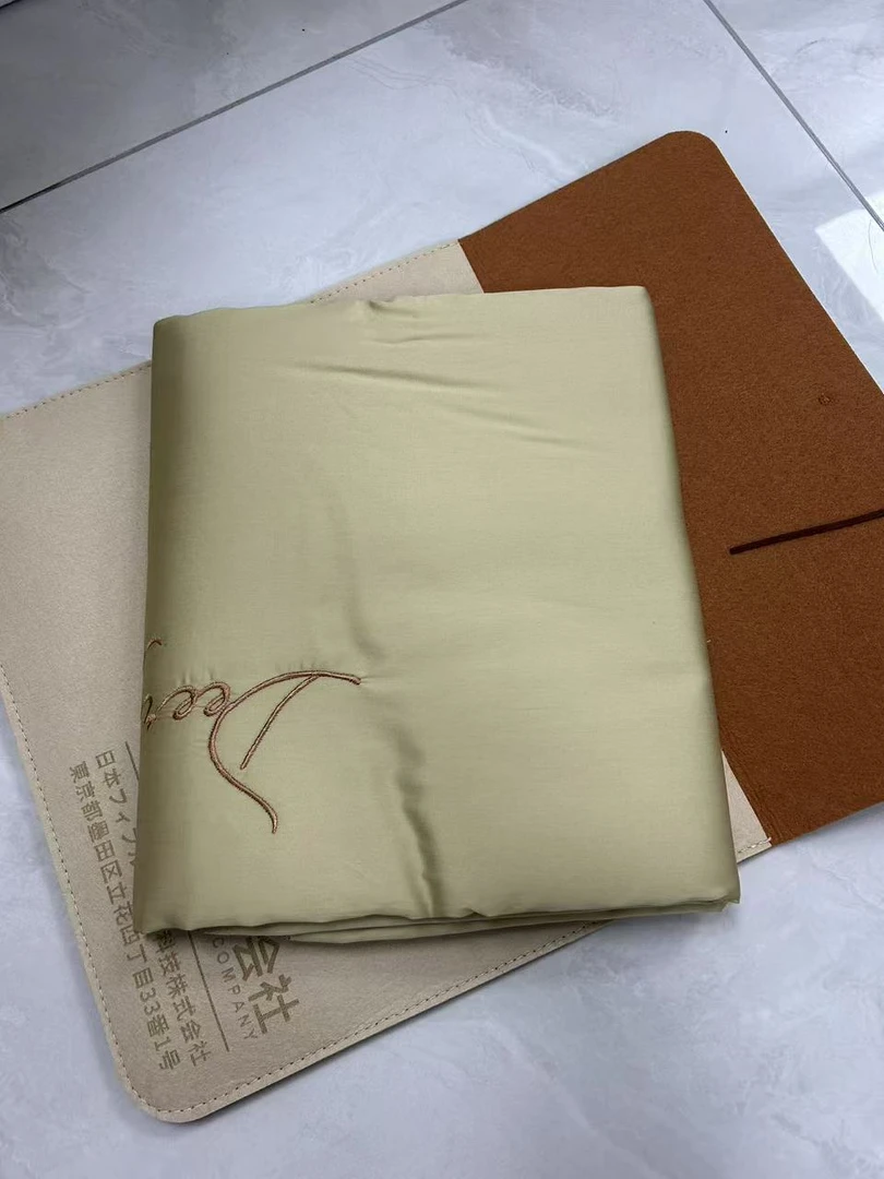 专享【京かわ会社】贡缎刺绣被罩 200*230cm 字母绿