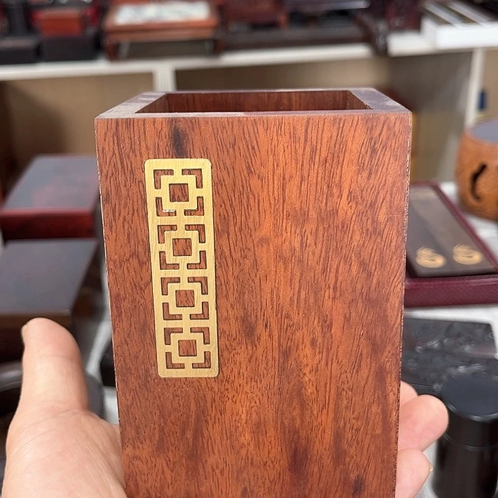 琉璃手工艺品红木工艺品雕刻工艺