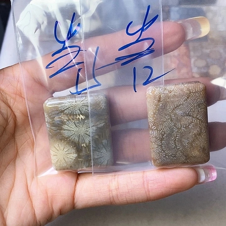 硅化玉颈饰合金当***袭