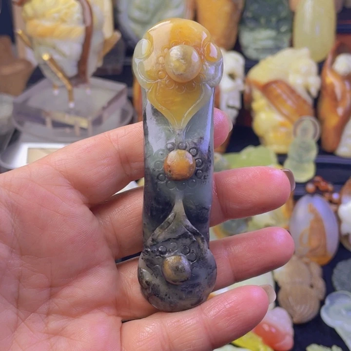 未镶嵌蛇纹石玉手把件