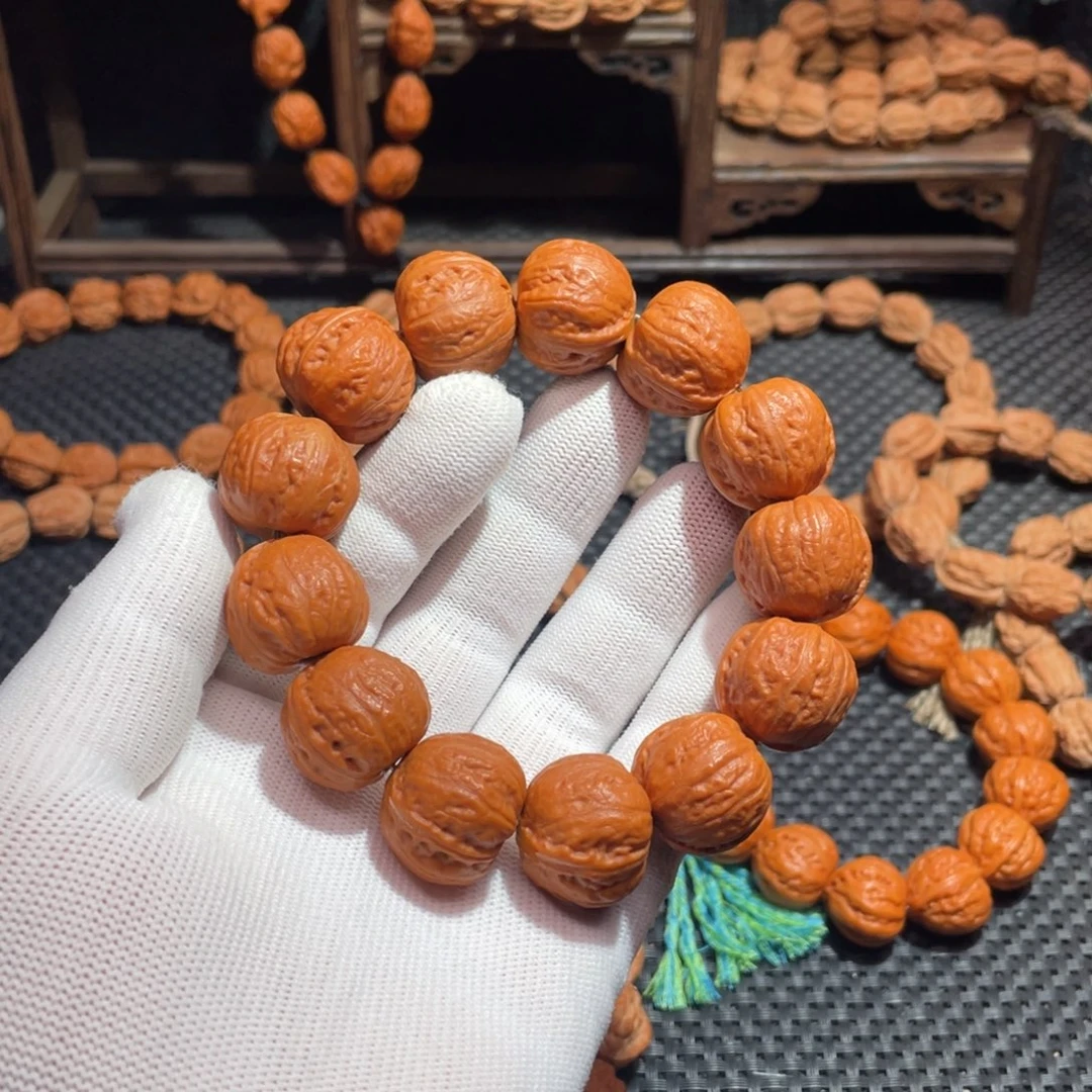 文玩核桃手串 正圆 磨盘