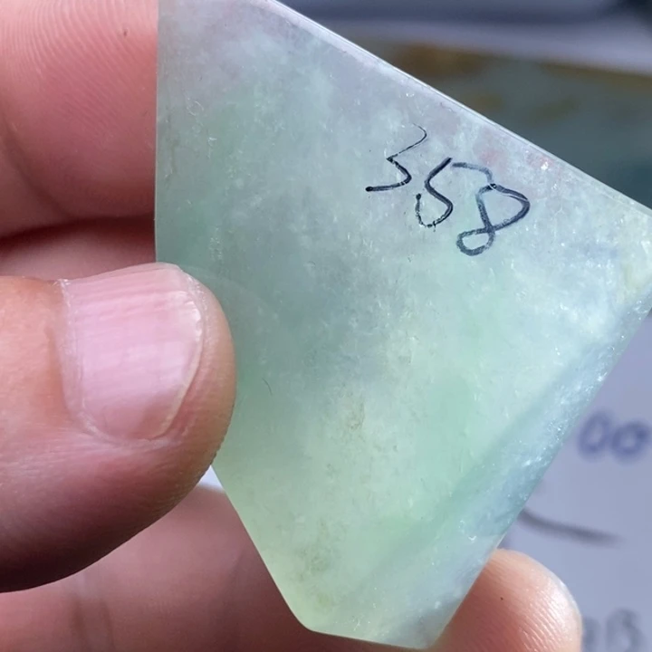 定制翡翠未镶嵌包工