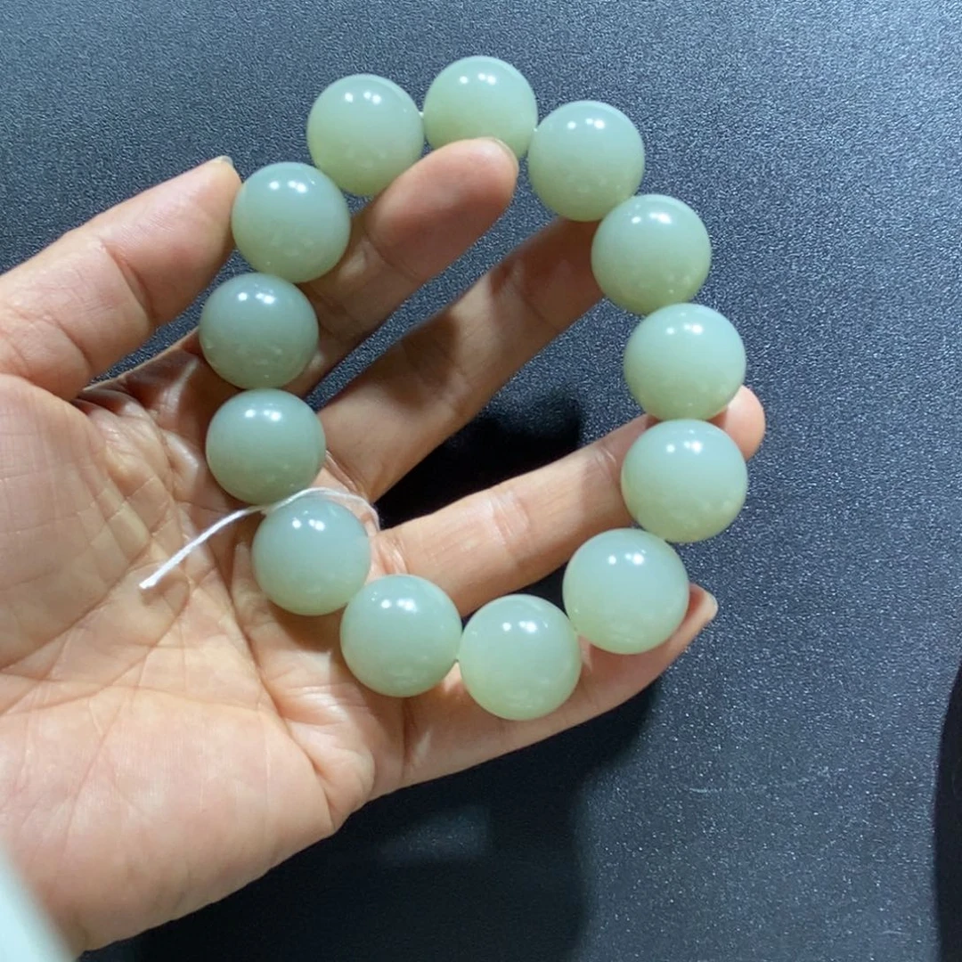 未镶嵌手链和田玉伊***