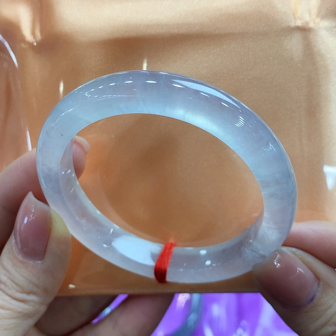 翡翠未镶嵌手镯50.5正圈两天鉴赏