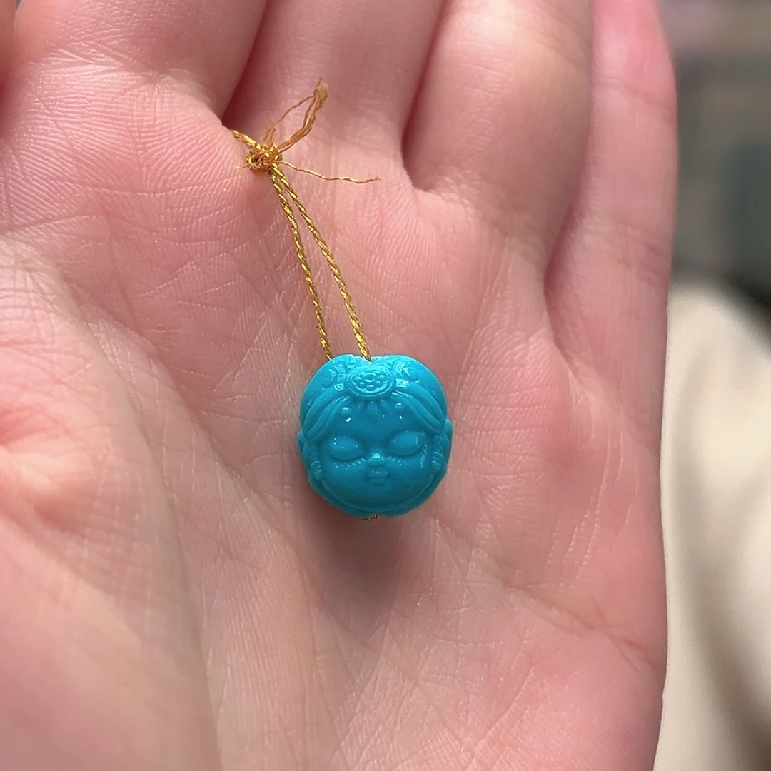 绿松石未镶嵌颈饰