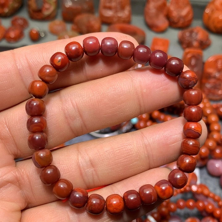 南红玛瑙手串未镶嵌?**仑7mm