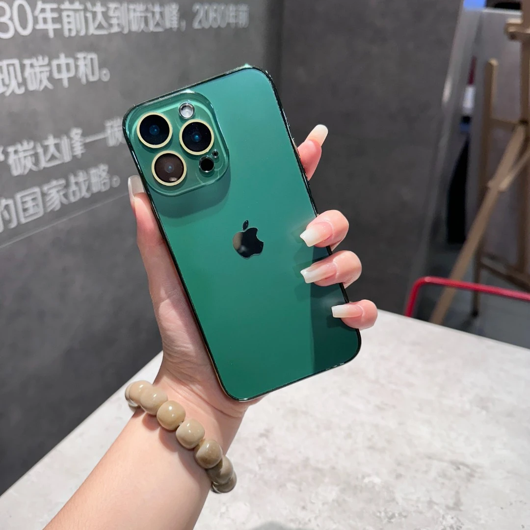 适用苹果17/16/15/14/13磨砂自带镜头膜iphone16promax防摔手机壳