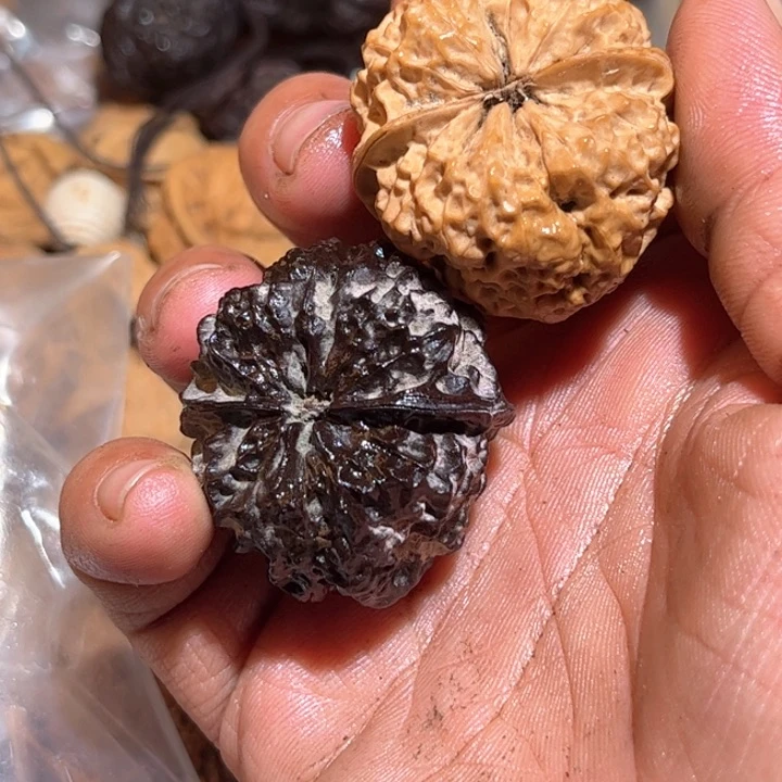 文玩核桃吊坠?*川滇西36