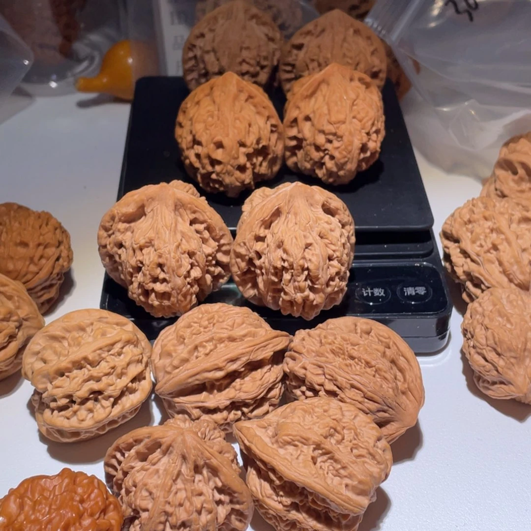 文玩核桃吊坠像*.两对