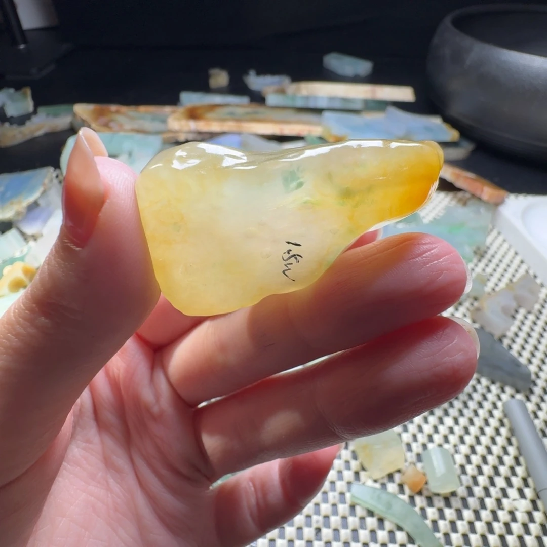 定制翡翠未镶嵌翡翠