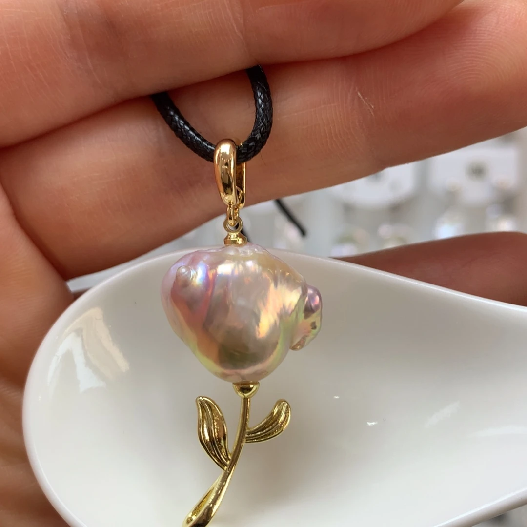 颈饰未镶嵌淡水珍珠