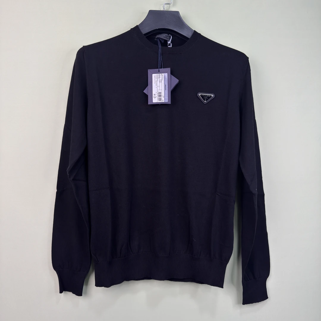 未使用 Prada/普拉达 新款黑色三角标羊毛衫46-56/工价13500
