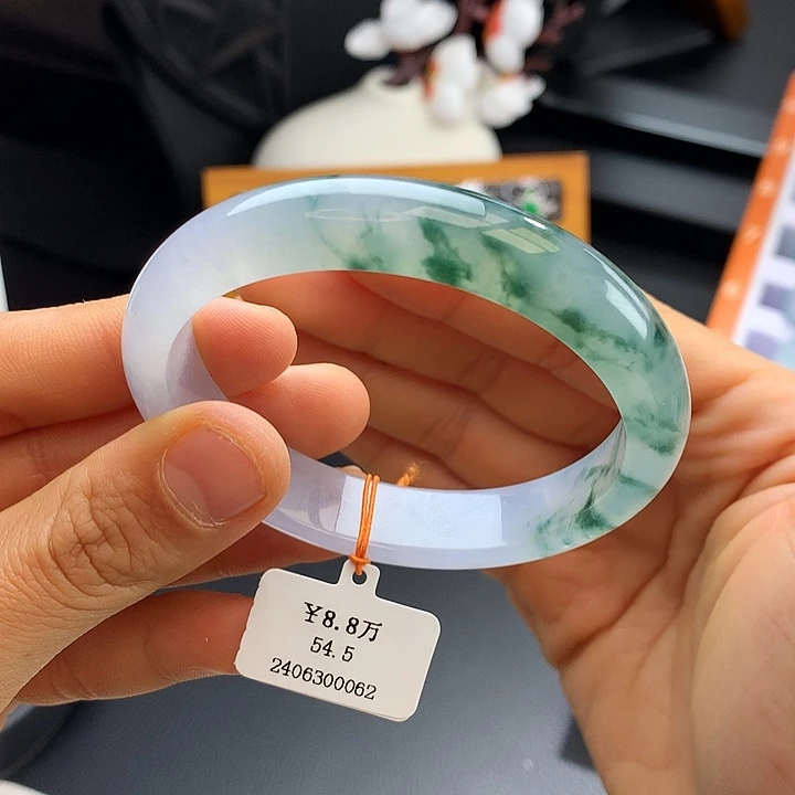 未镶嵌手镯翡翠54.6冰飘花贵妃圈