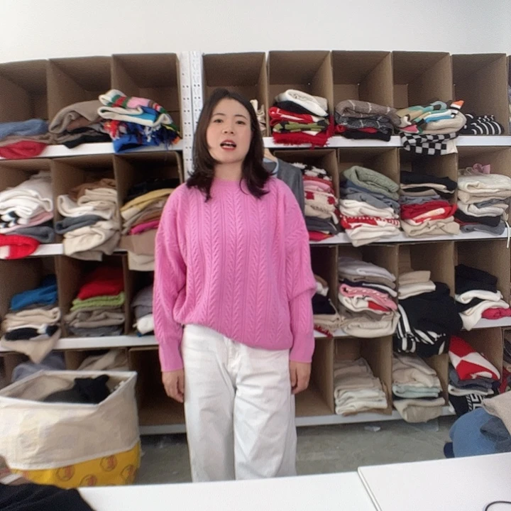 枚粉色纯山羊绒麻花