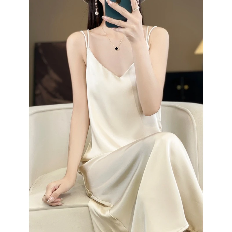 【绫罗绸缎】25春夏新款内搭西装长裙女 显瘦V领打底裙修身缎面吊带