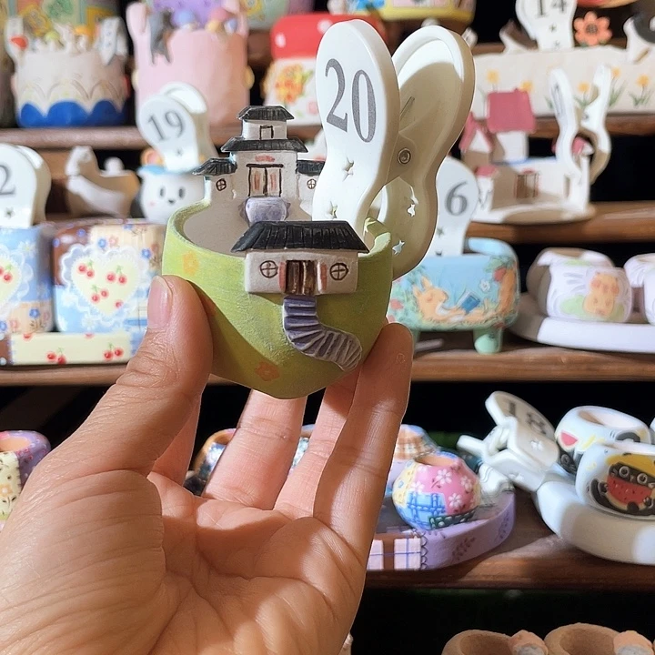 20…..手工手绘花盆