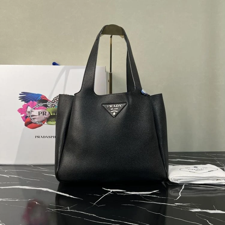 95新 Prada/普拉达 C8359824566/[MQR1106B0006]