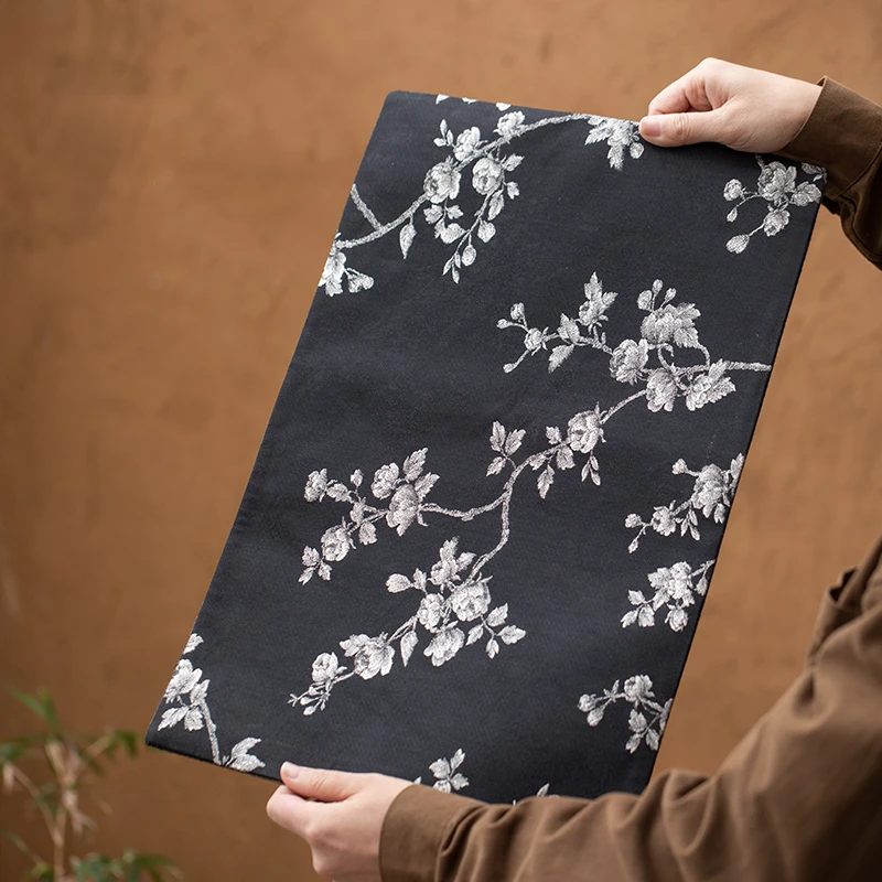 茶小洋-织锦刺绣梅花茶席（47.5*29.5cm）