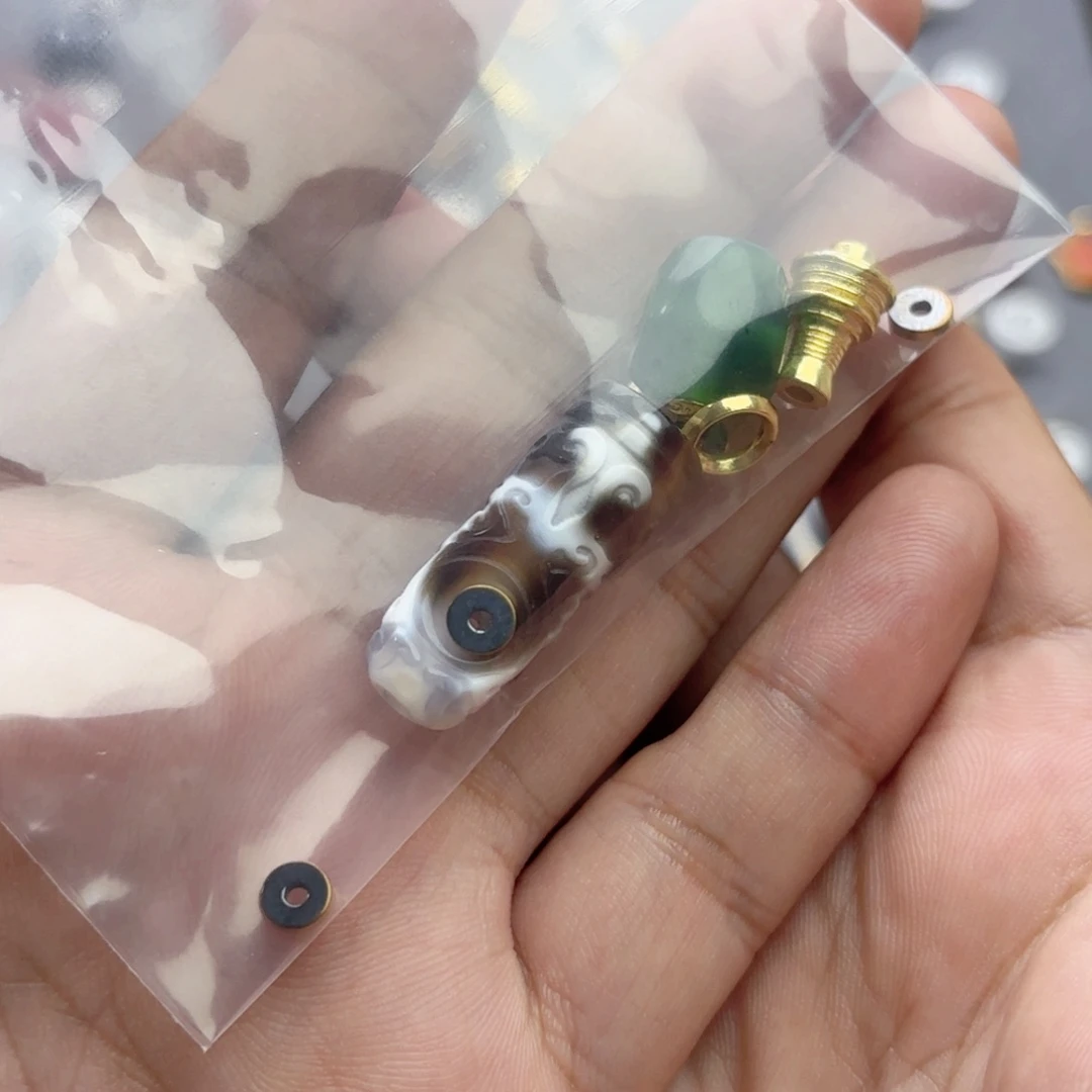 ****玛瑙/玉髓未镶嵌文玩配饰