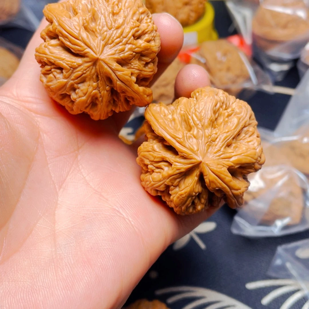 吊坠文玩核桃平谷粗筋