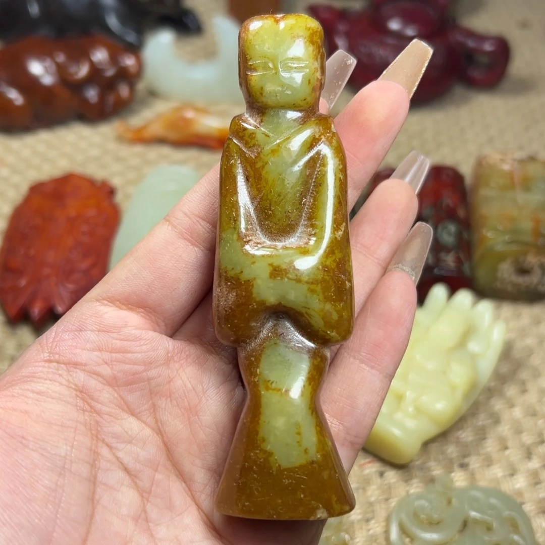 未镶嵌蛇纹石玉颈饰