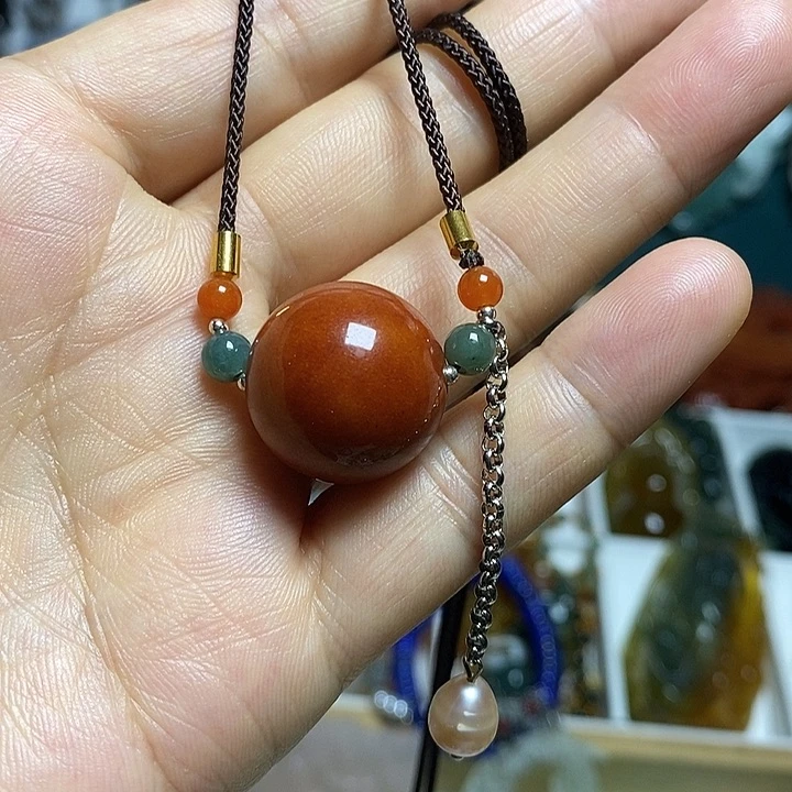 蛇纹石玉合金吊坠(赠链)