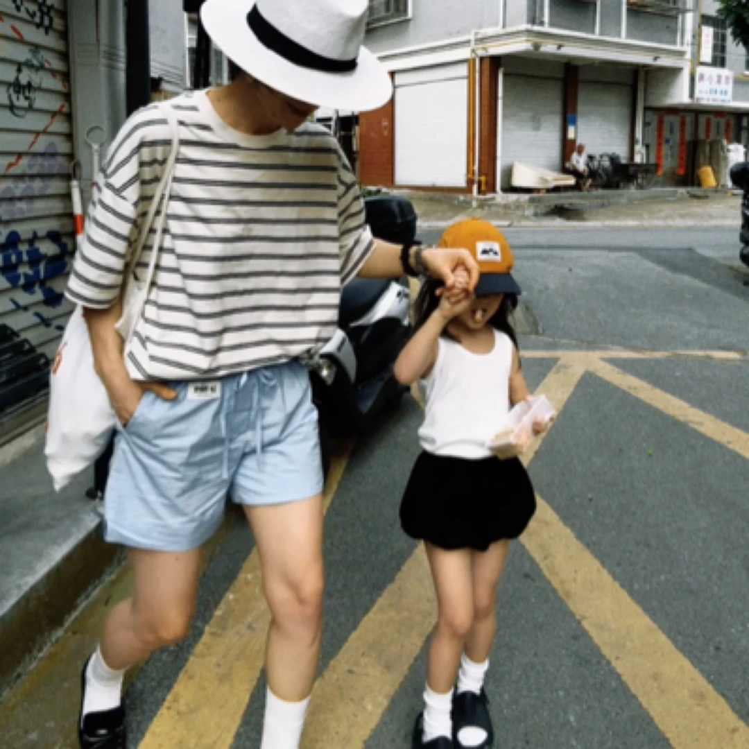 短袖常规圆领宽松型吸汗字母印花设计师百搭T恤