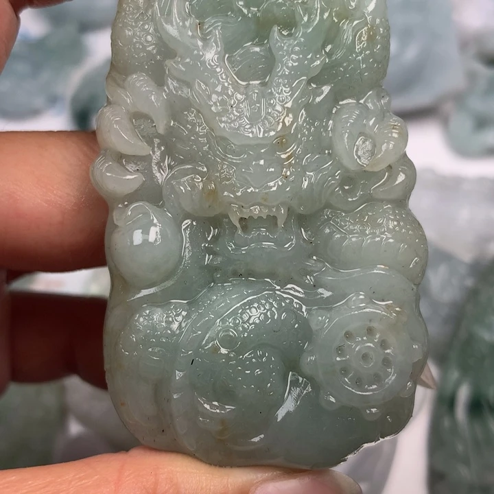 未镶嵌定制翡翠翡翠