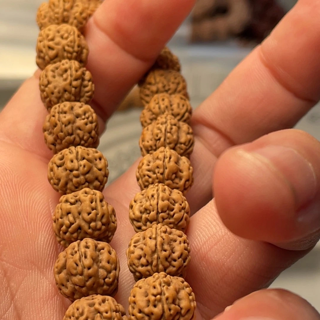 金刚菩提吊坠毕业龙脊暗香手串