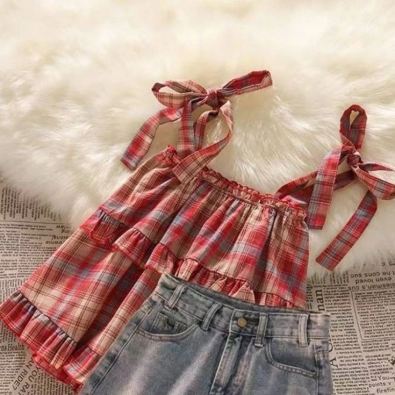 女童格子吊带2024夏季新款中大童时髦无袖上衣破洞牛仔短裤两件套