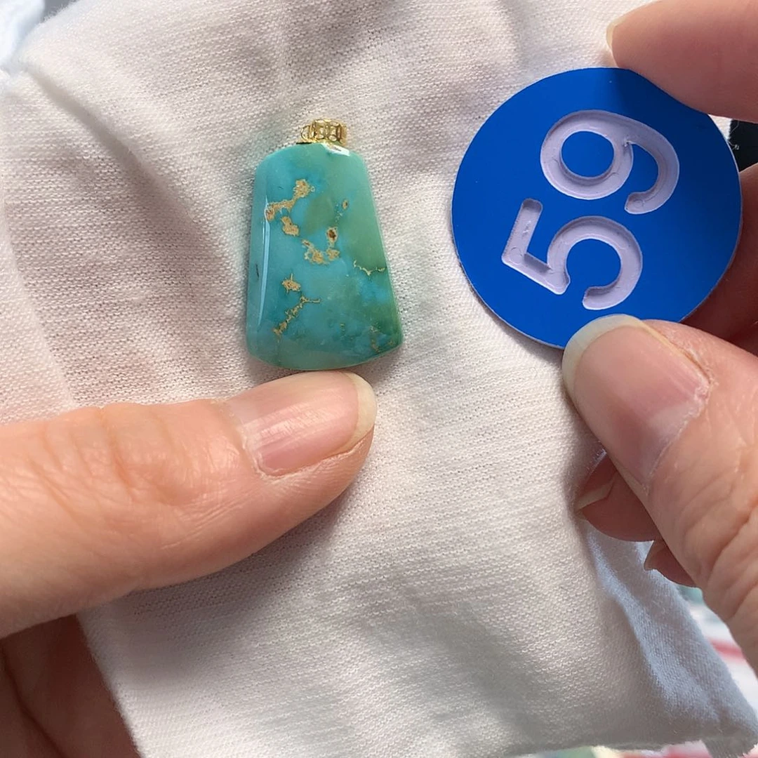 绿松石珠宝奇石未镶嵌