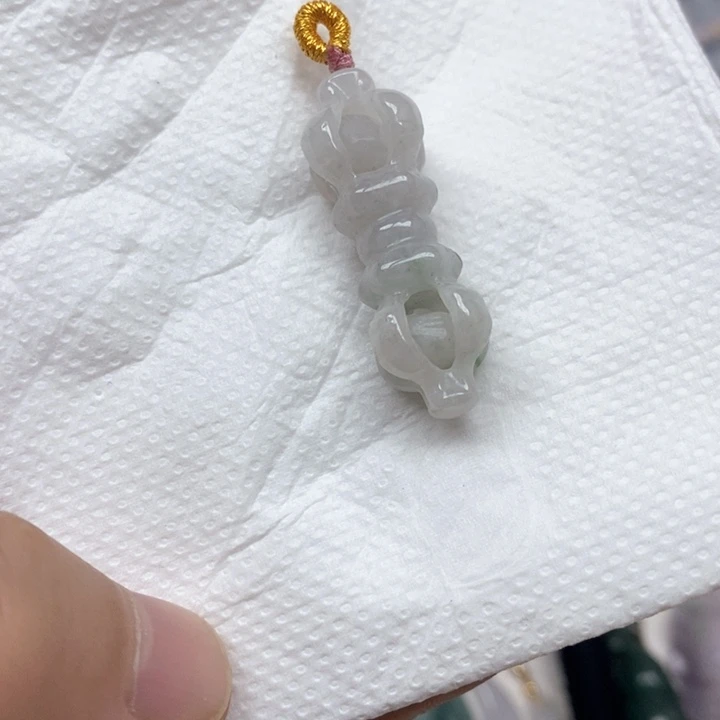 颈饰未镶嵌翡翠天然缅甸翡翠