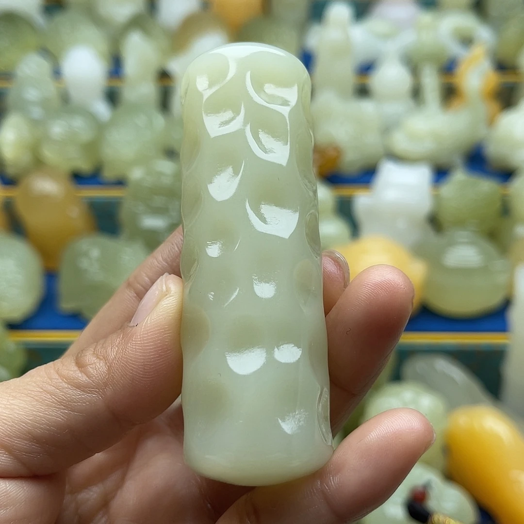 玉天然桌面小摆件