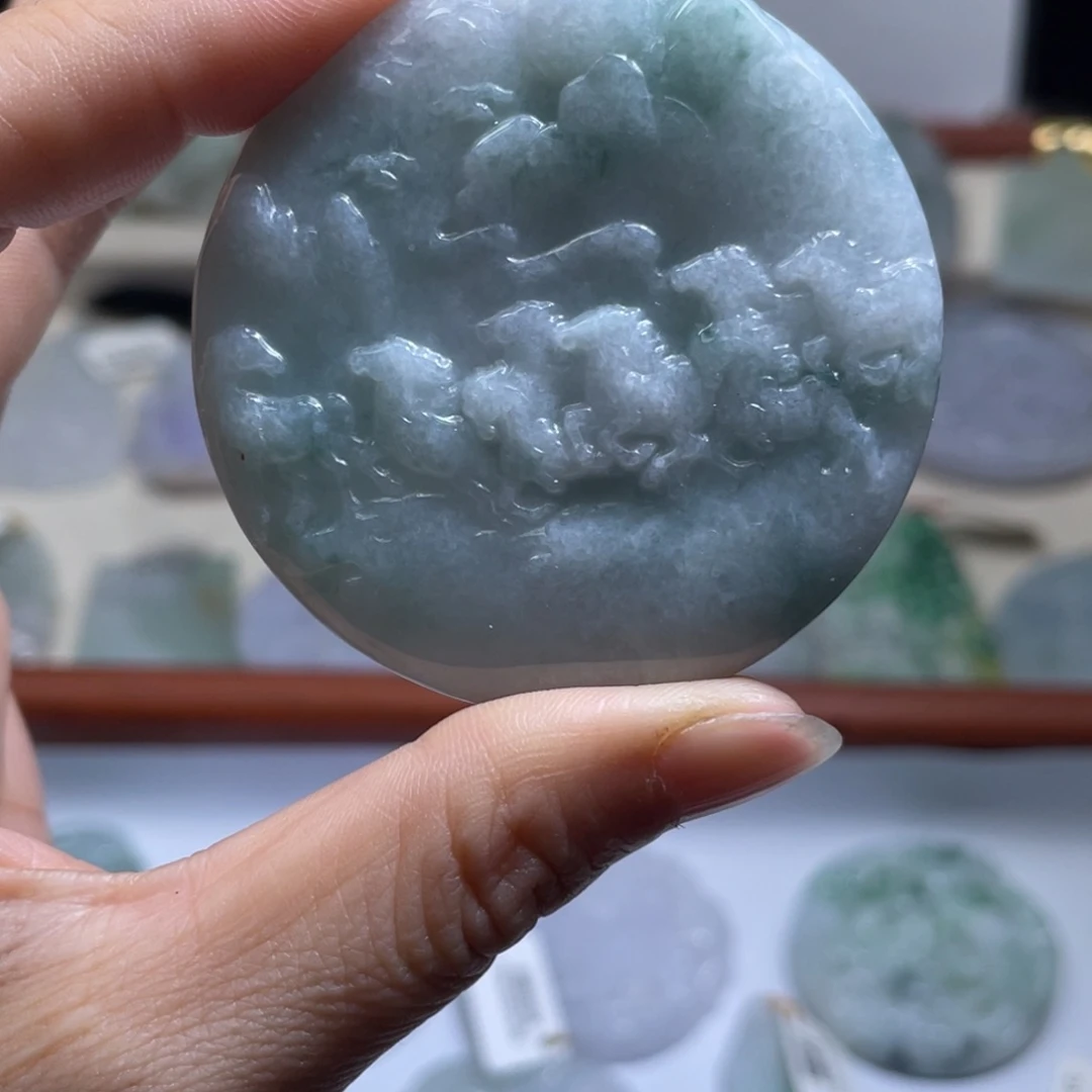 翡翠未镶嵌颈饰翡翠9