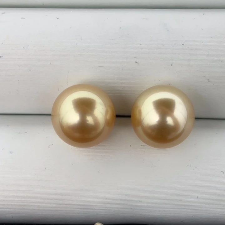 定制海水珍珠18K金镶嵌耳饰12-13mm金珠两颗