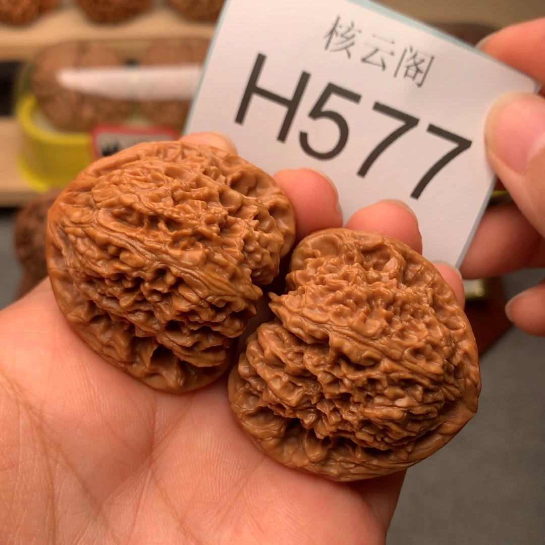 吊坠文玩核桃40高炮三角疆