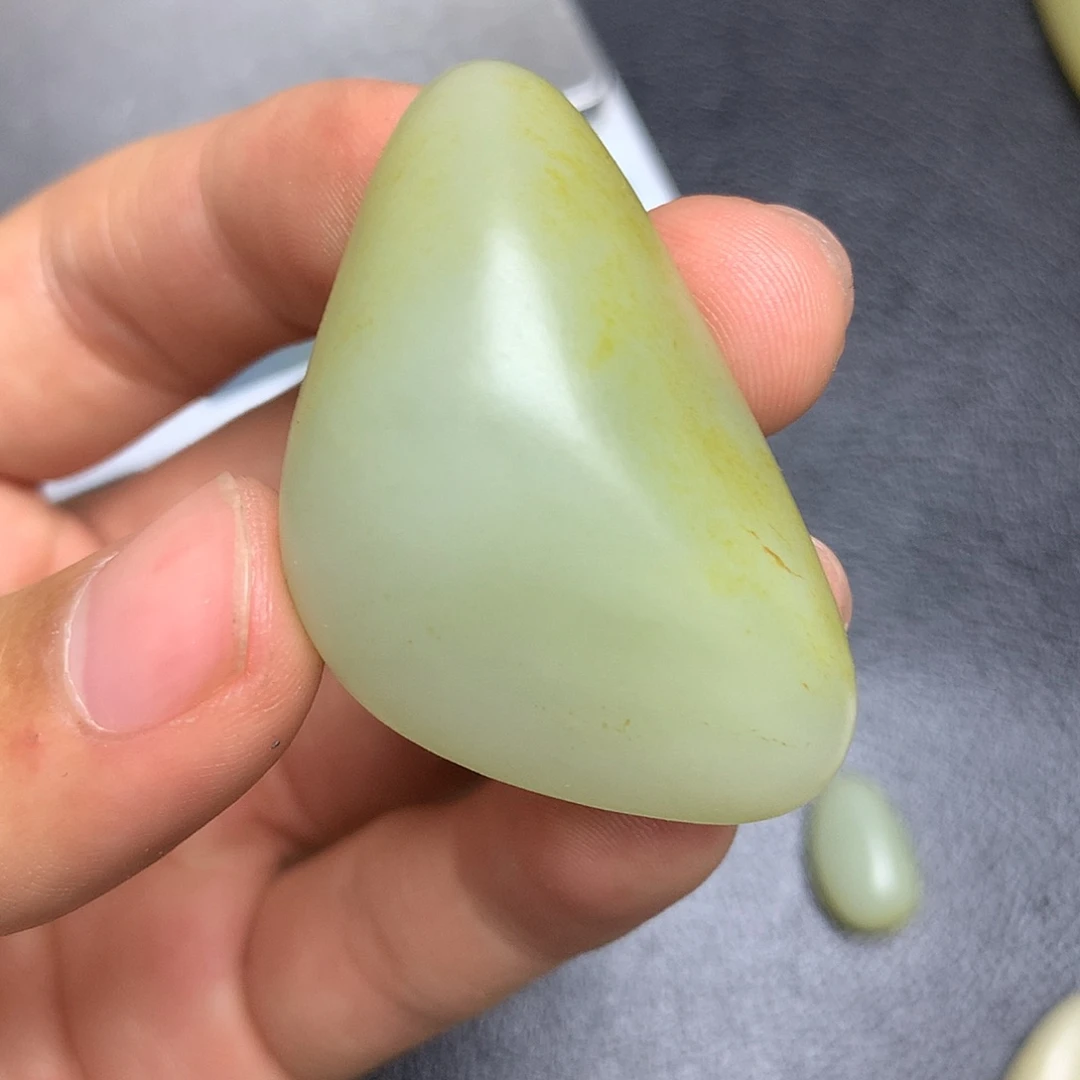 和田玉未镶嵌摆件