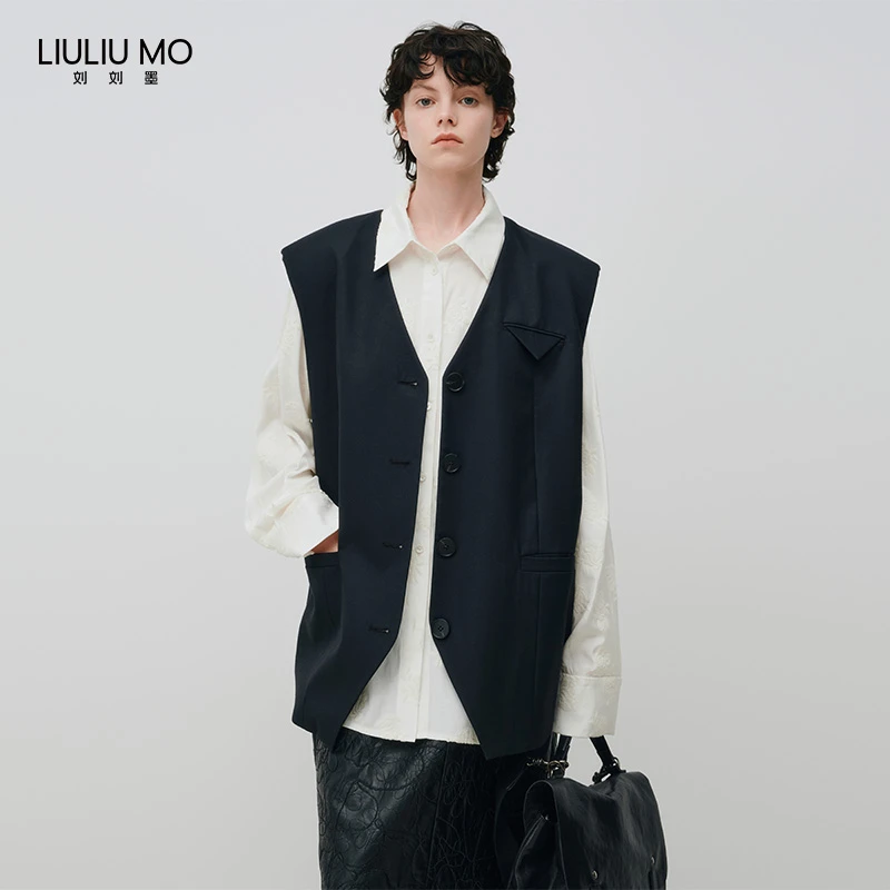 刘刘墨春夏设计感小众复古百搭时尚纯色简约黑色休闲无袖西装马甲