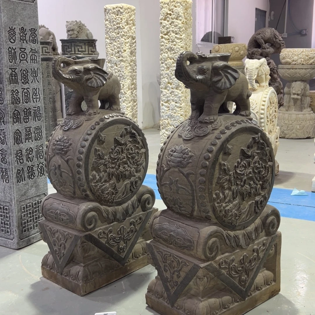 黑青石材质抱鼓石
