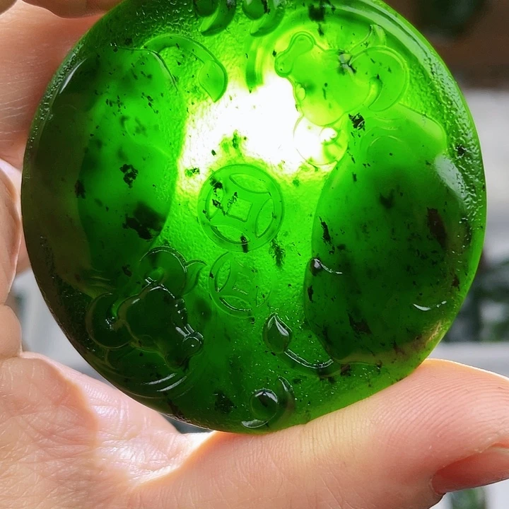 蛇纹石玉未镶嵌挂件