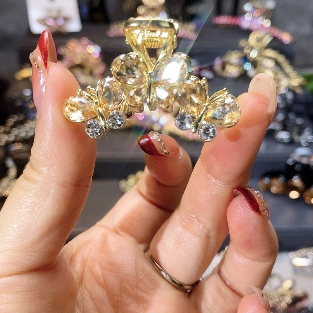 皮质铁合金一切就