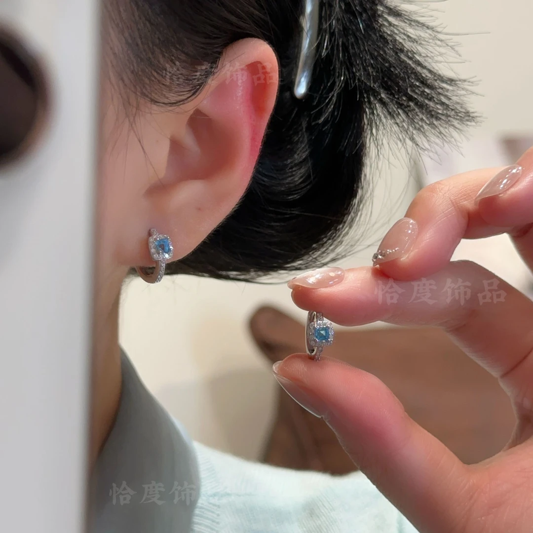 【恰度】夏日新款蓝色亮闪锆石耳扣