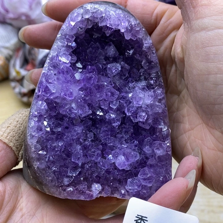 水晶大型摆件（非配饰）未镶嵌