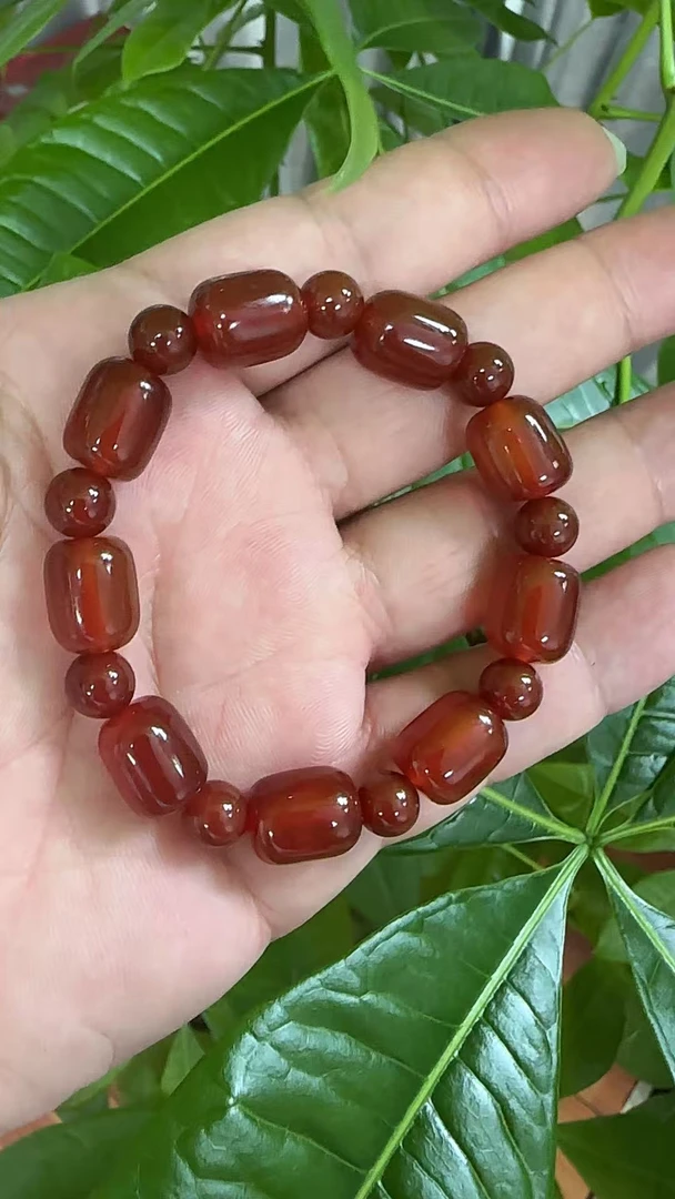 天然玉石红玛瑙手串