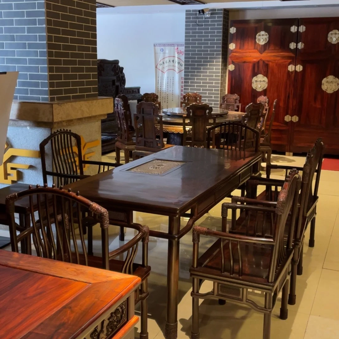 红酸枝木类成套家具