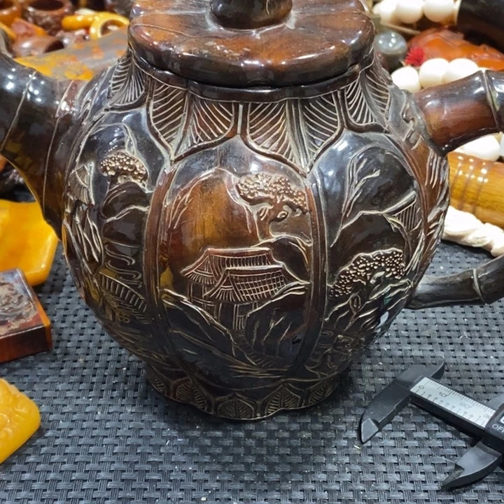 滴血莲花菩提吊坠